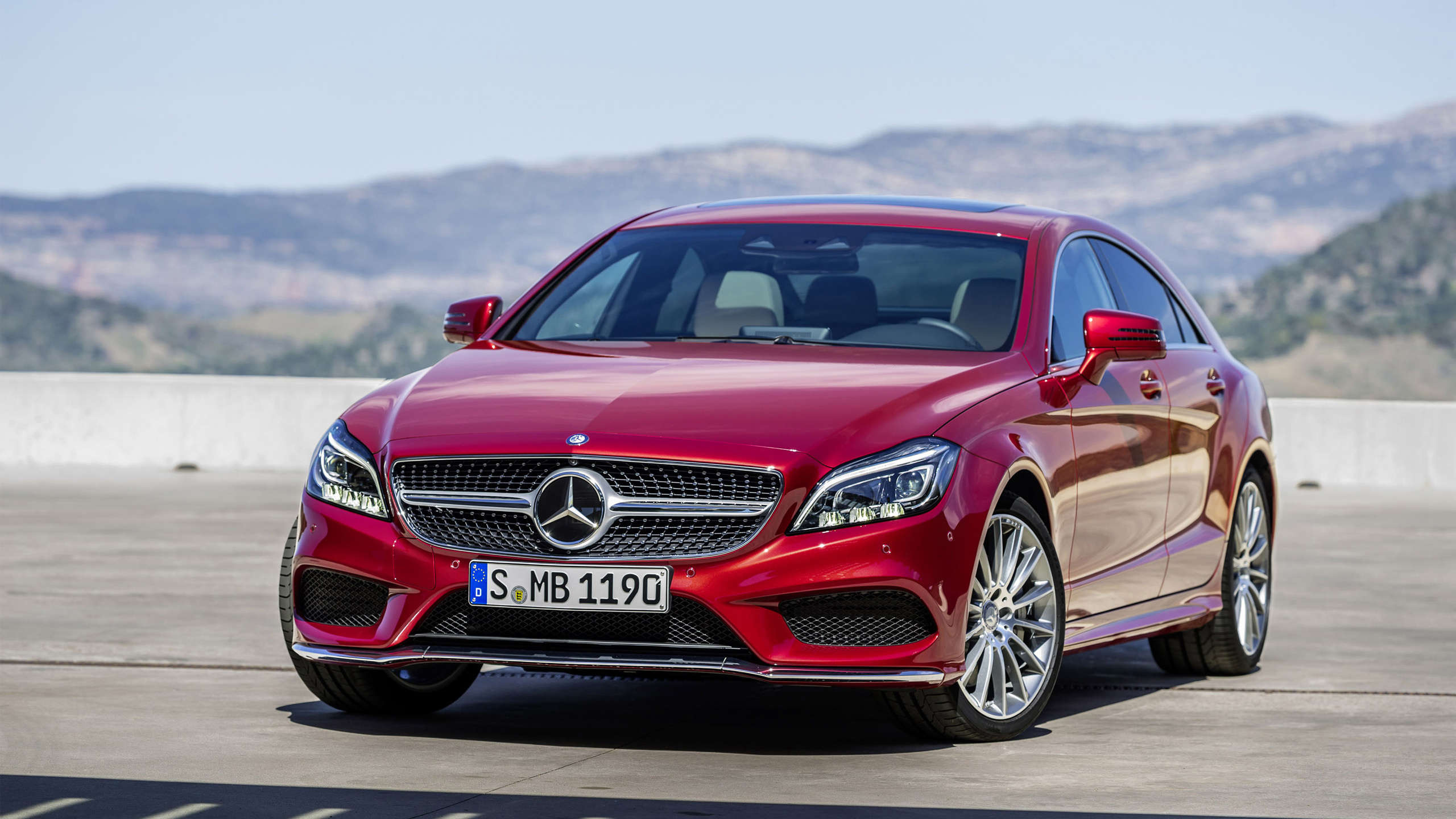Mercedes Benz Sedan